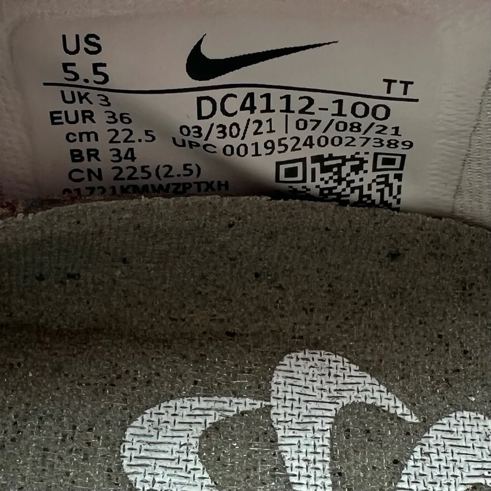 Nike Air Vapormax 2021 White Pure-Platinum Womens Sz 5.5 [DC4112-100]